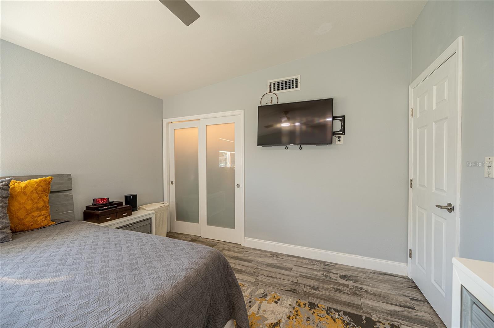 2798 66TH WAY N, ST PETERSBURG, FL, 33710