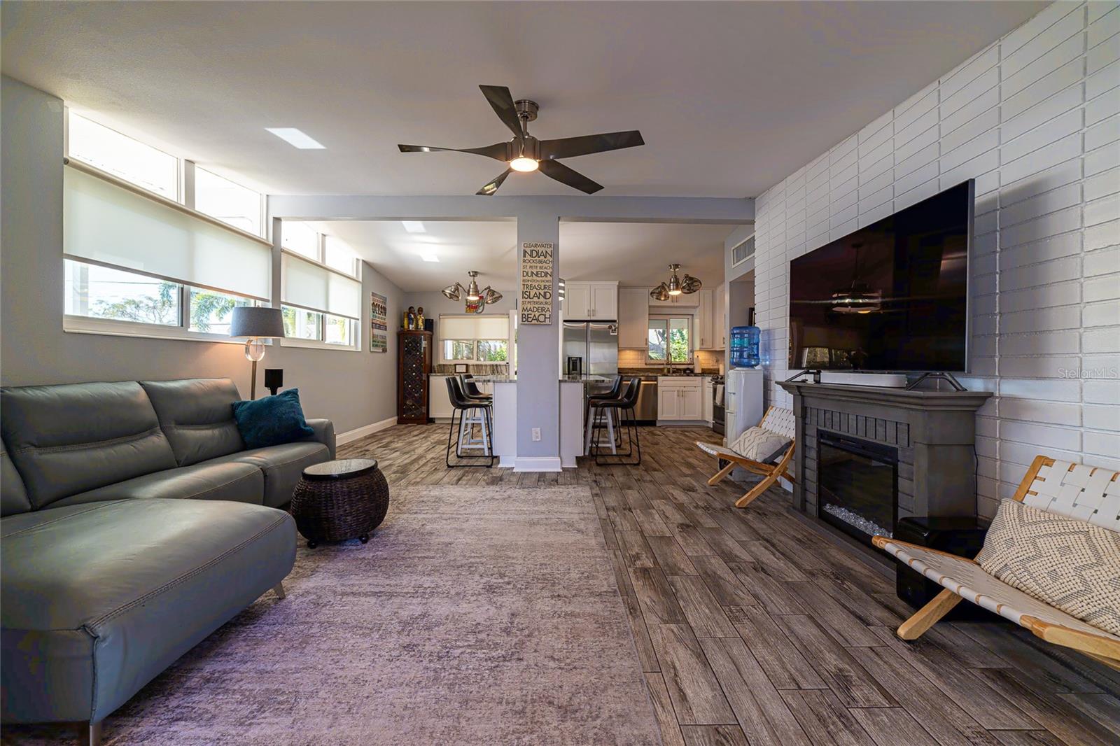 2798 66TH WAY N, ST PETERSBURG, FL, 33710