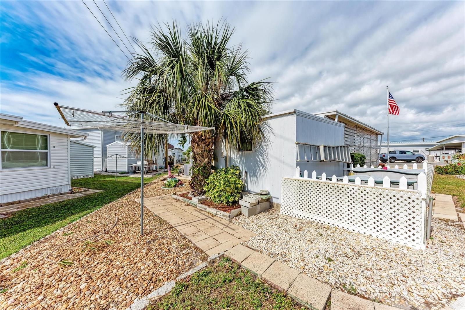 1610 IOWA AVE, BRADENTON, FL, 34207