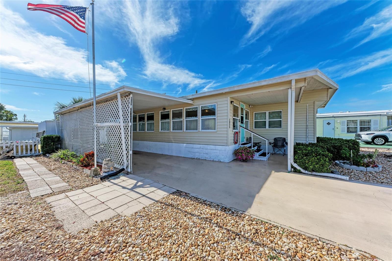 1610 IOWA AVE, BRADENTON, FL, 34207