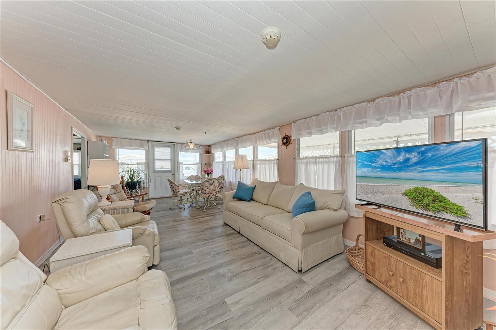 1610 IOWA AVE, BRADENTON, FL, 34207