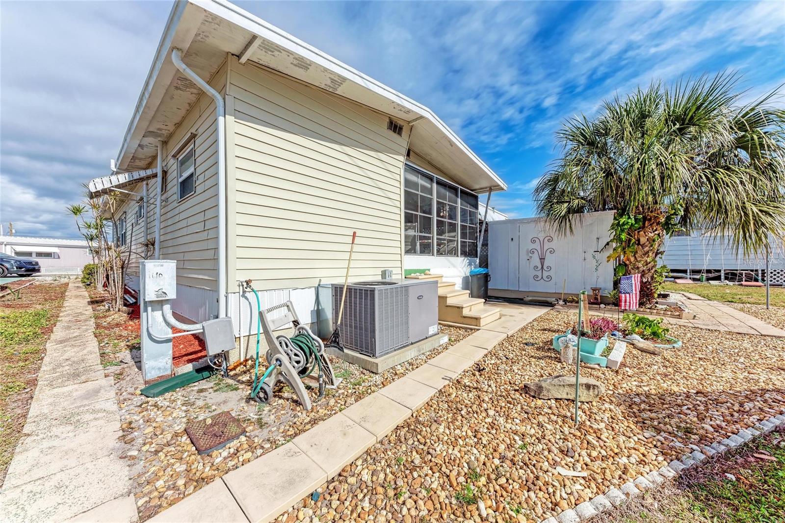 1610 IOWA AVE, BRADENTON, FL, 34207