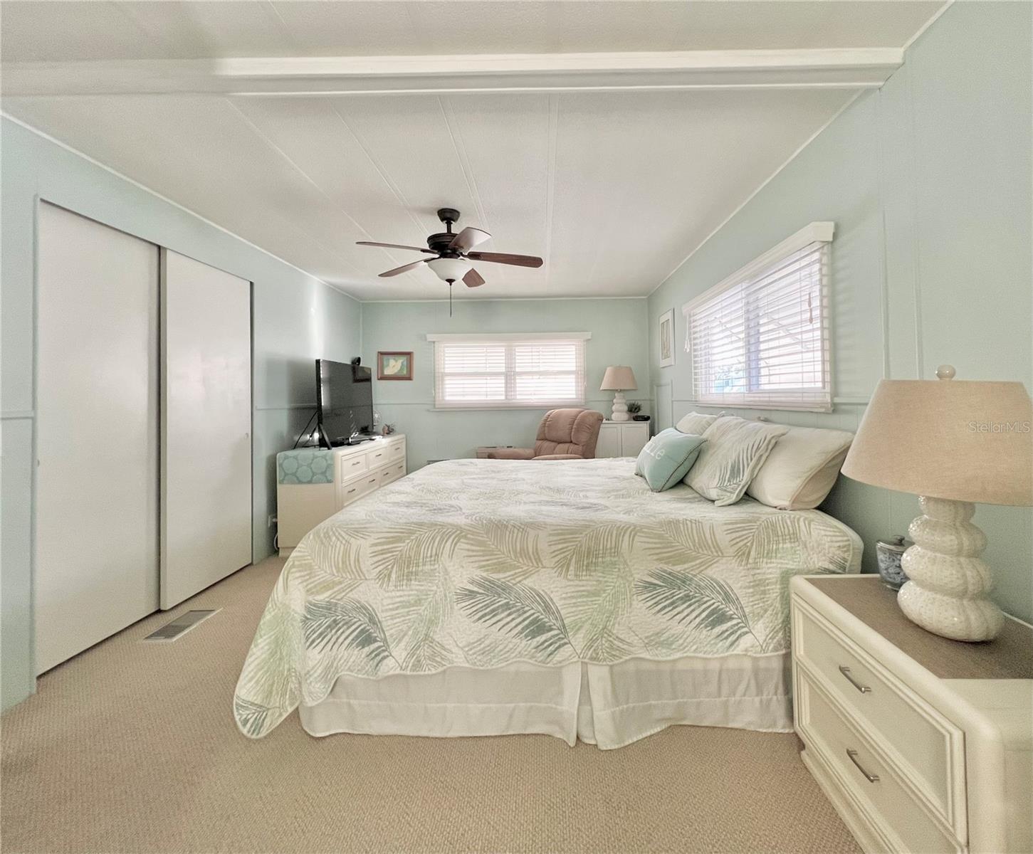 1100 BELCHER RD S #227, LARGO, FL, 33771