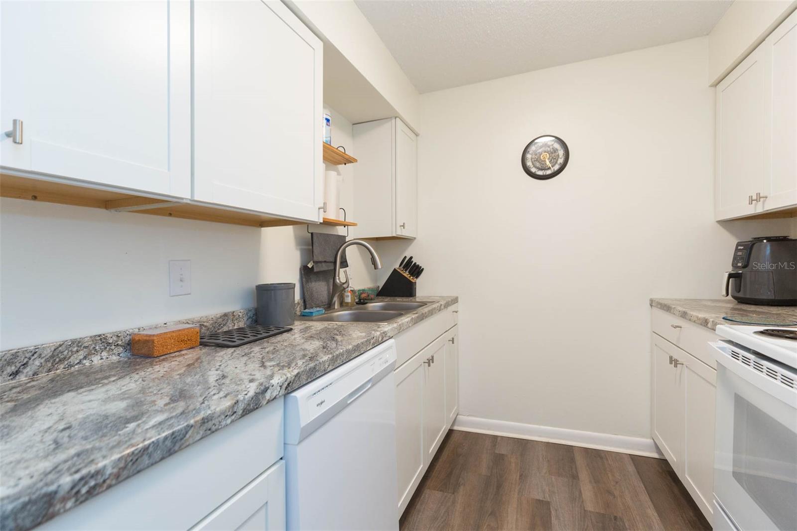 115 PICARDY VILLA CIR #102, BRANDON, FL, 33510