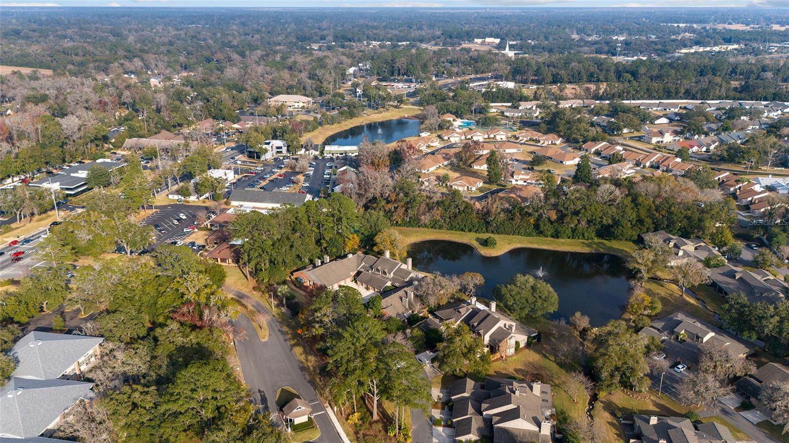 1795 SE CLATTER BRIDGE RD #1795, OCALA, FL, 34471