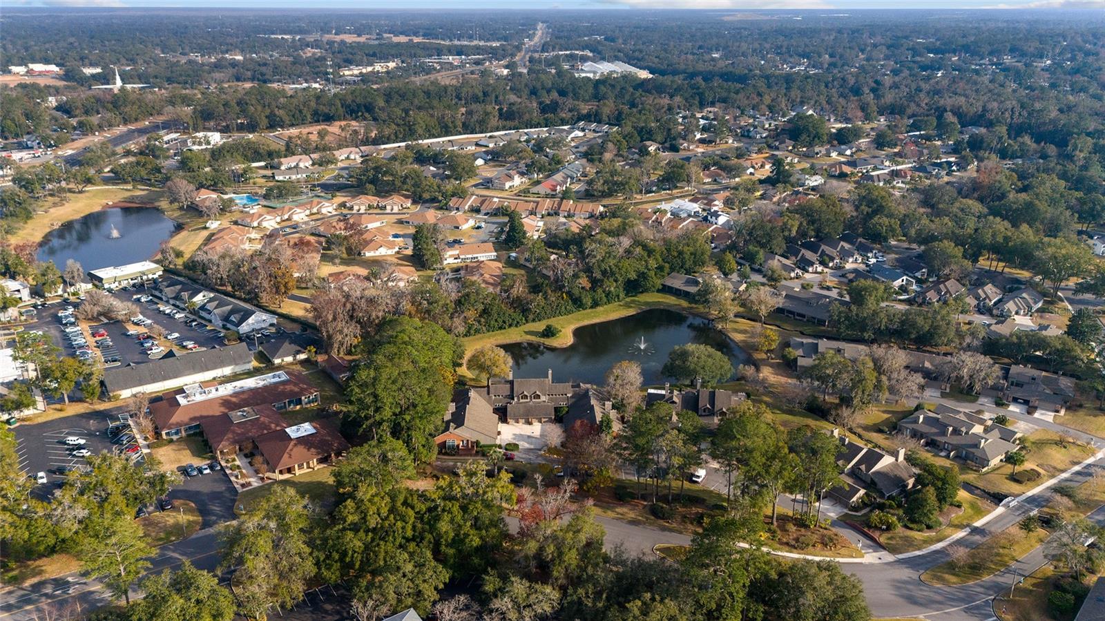 1795 SE CLATTER BRIDGE RD #1795, OCALA, FL, 34471