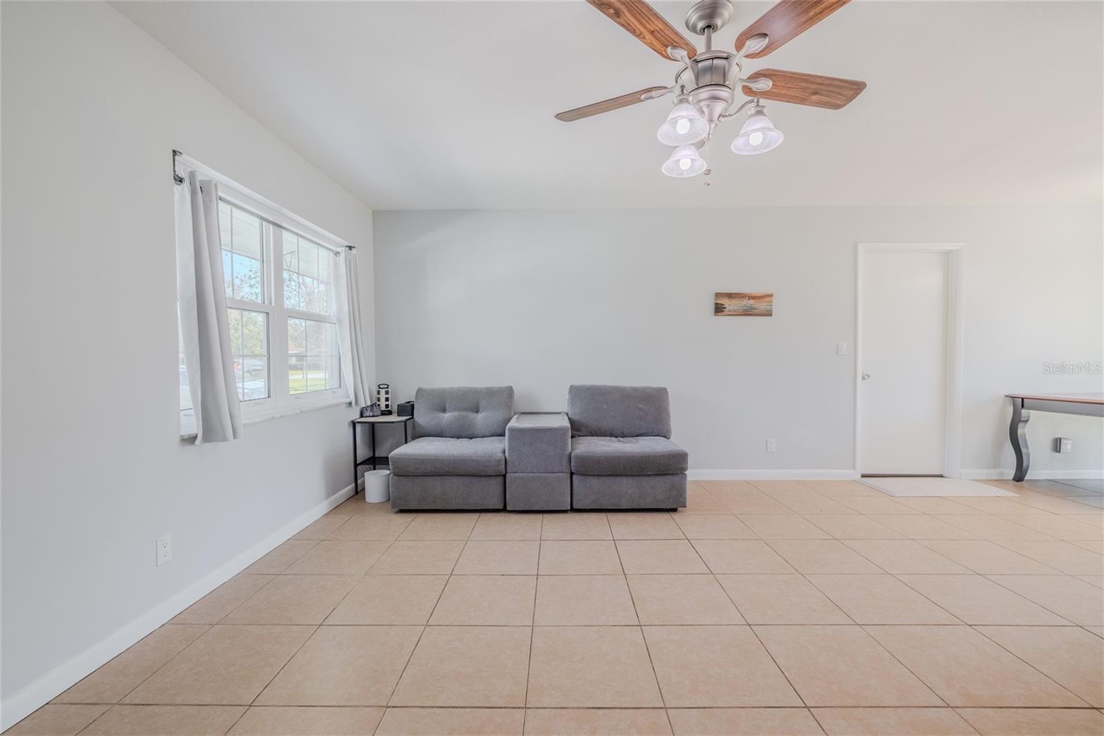 328 DUBS DR, HOLLY HILL, FL, 32117
