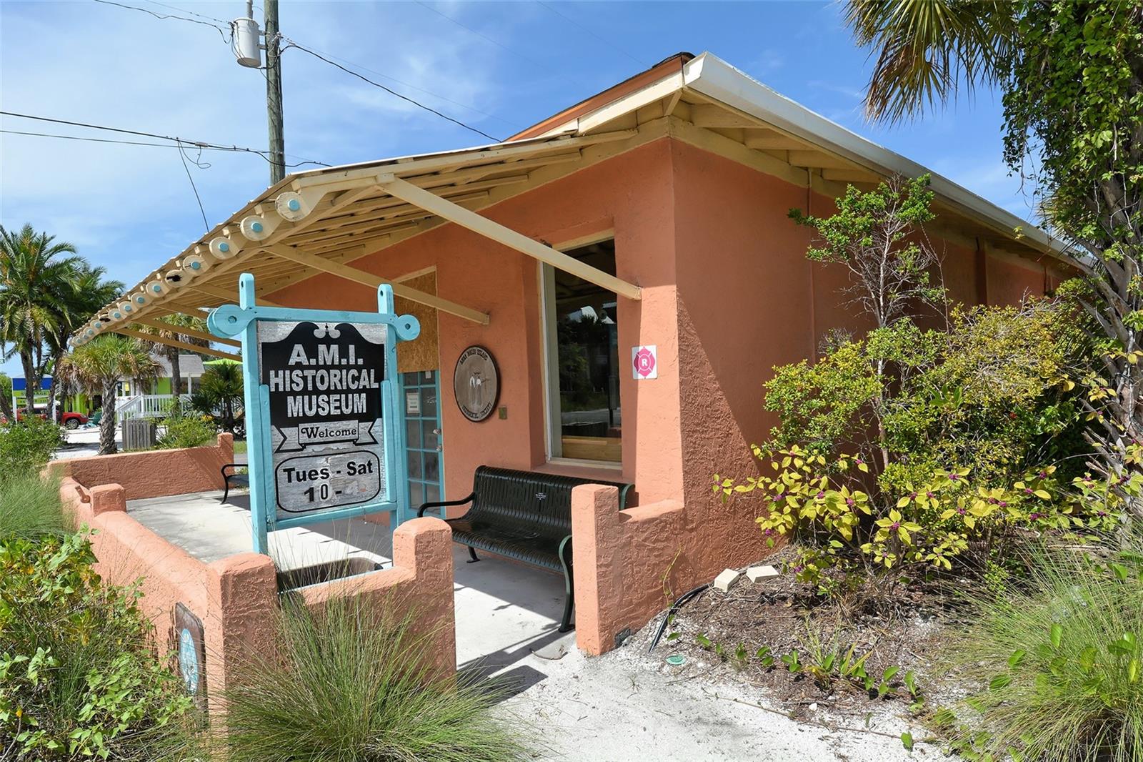 111 9TH ST N, BRADENTON BEACH, FL, 34217