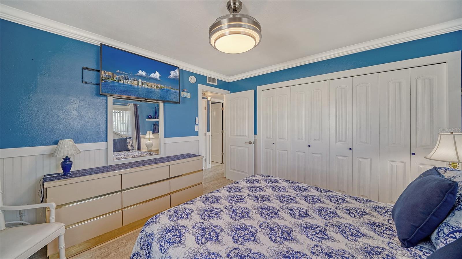 111 9TH ST N, BRADENTON BEACH, FL, 34217