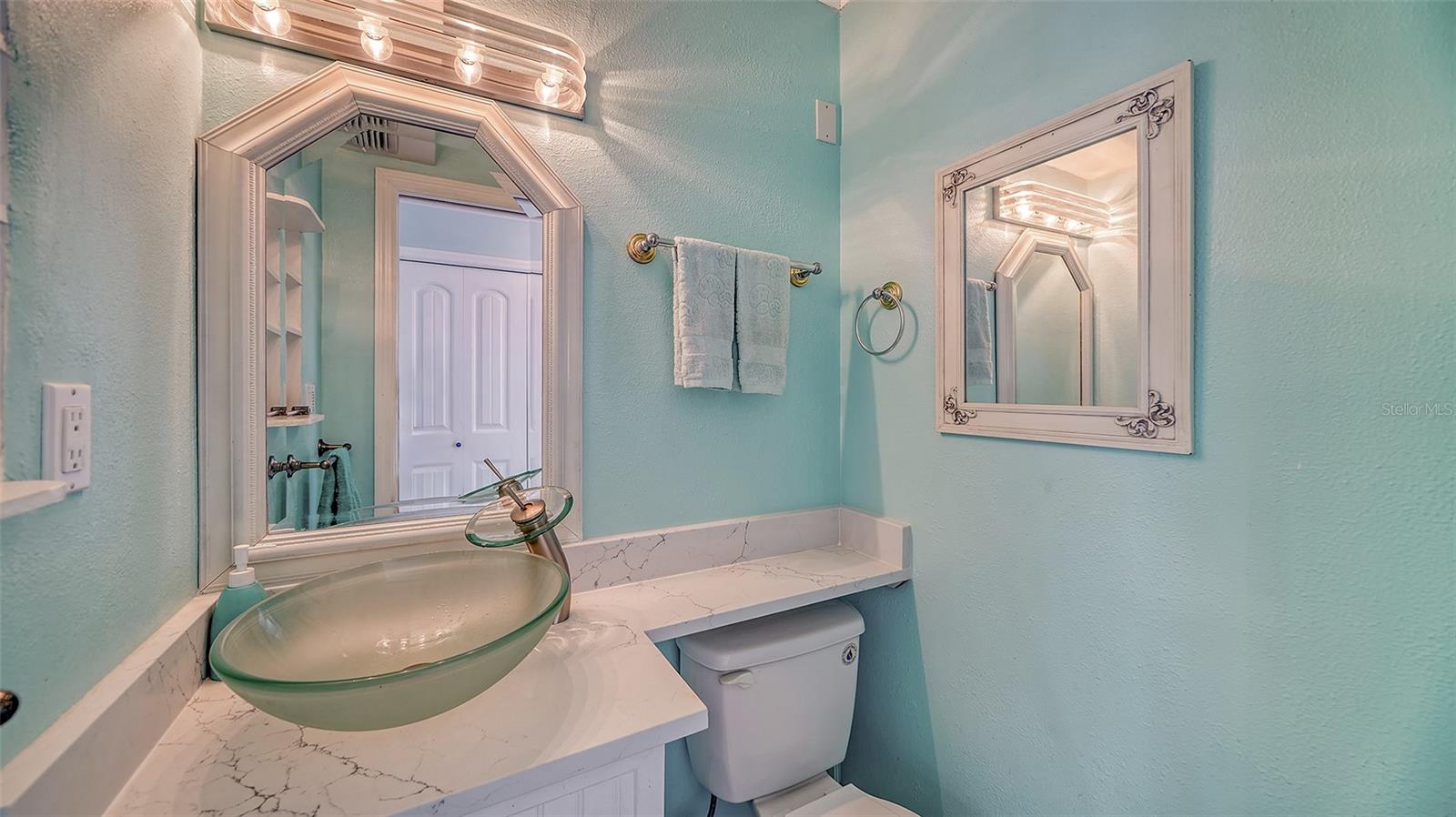 111 9TH ST N, BRADENTON BEACH, FL, 34217