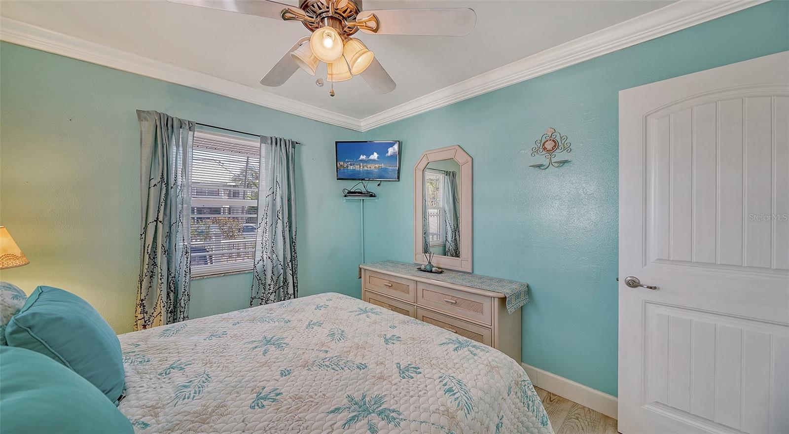 111 9TH ST N, BRADENTON BEACH, FL, 34217