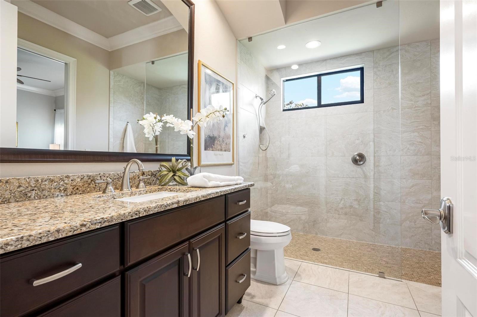 A4638631 Property Photo