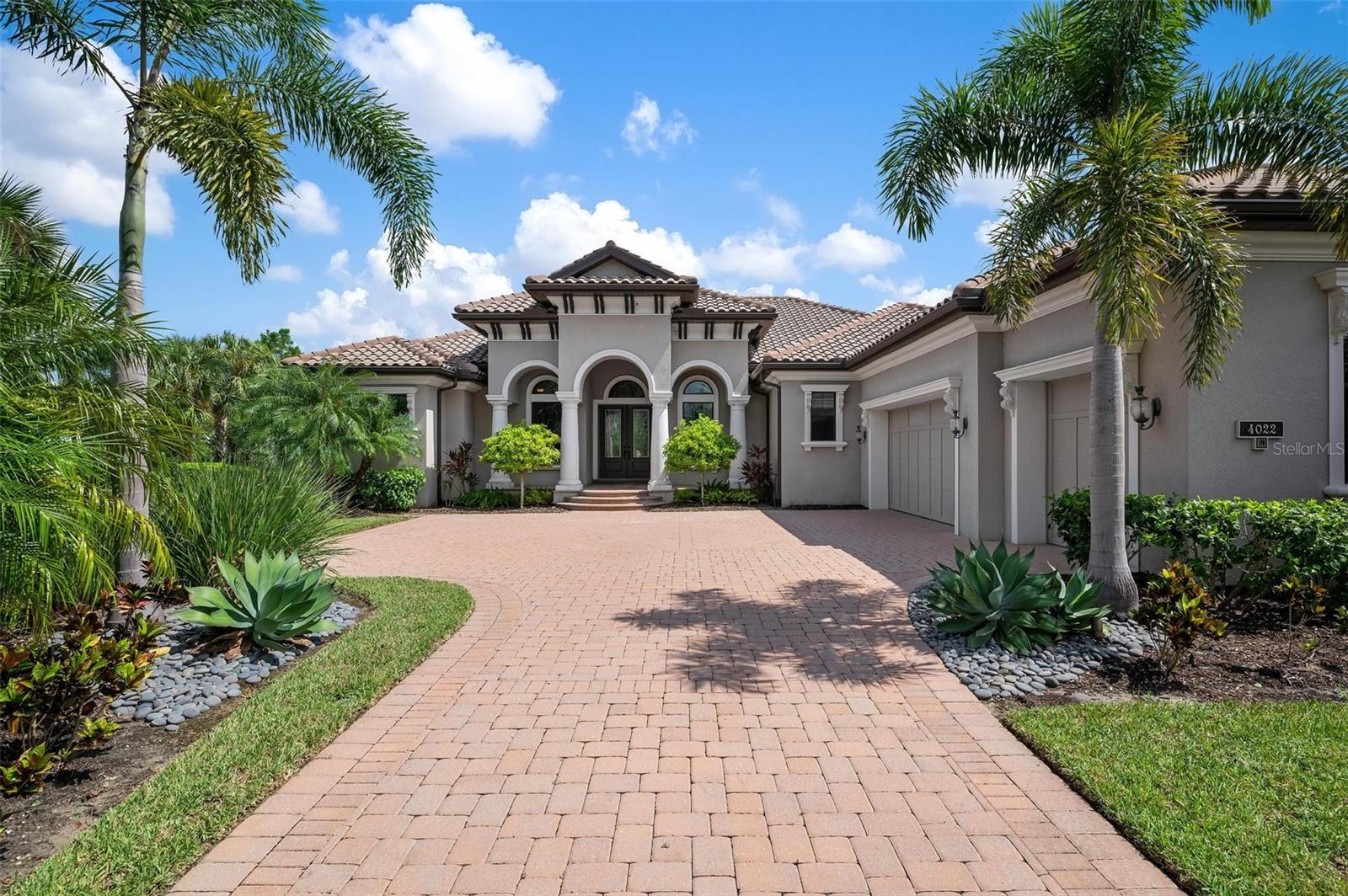A4638631 Property Photo