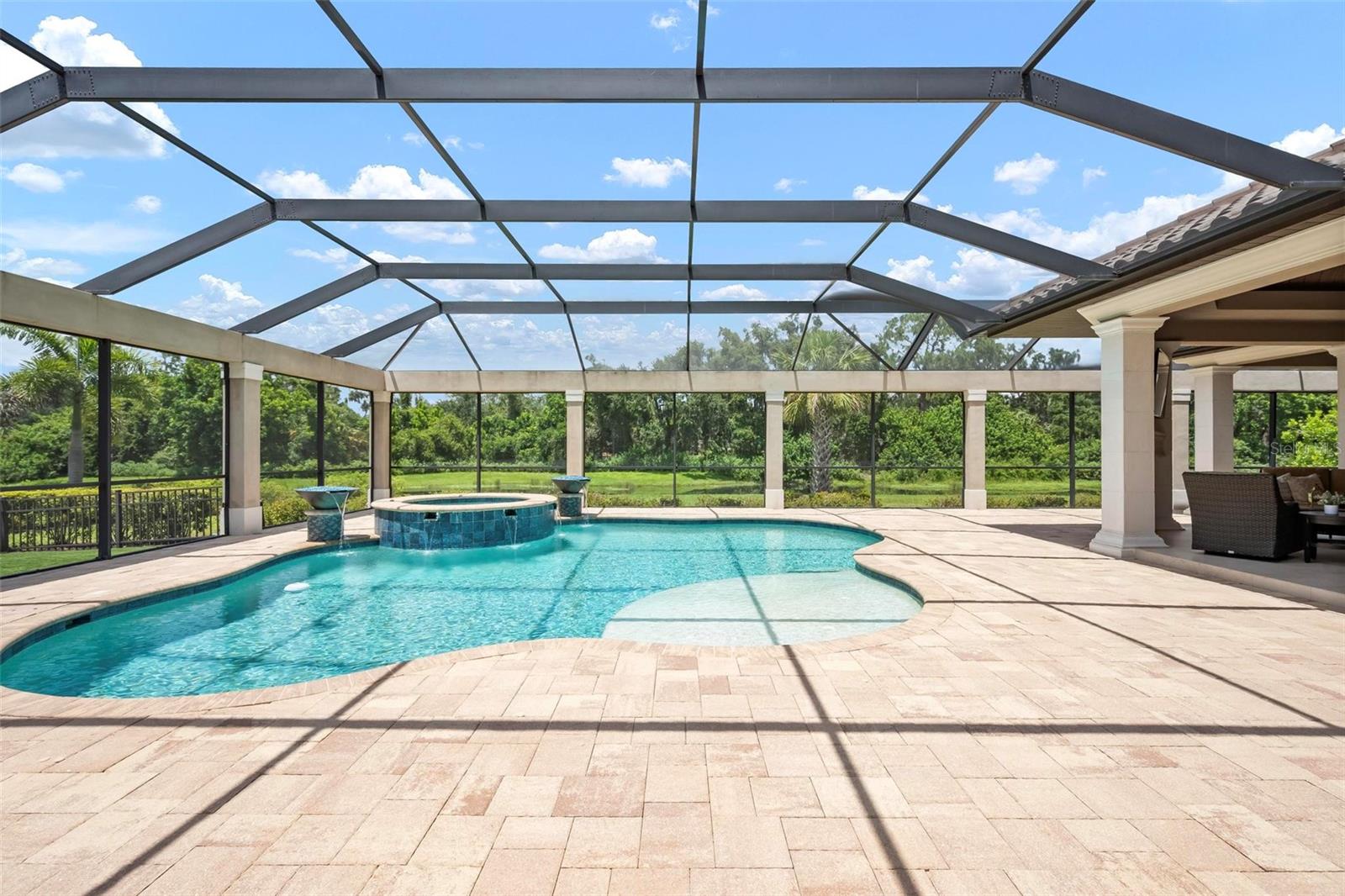 A4638631 Property Photo