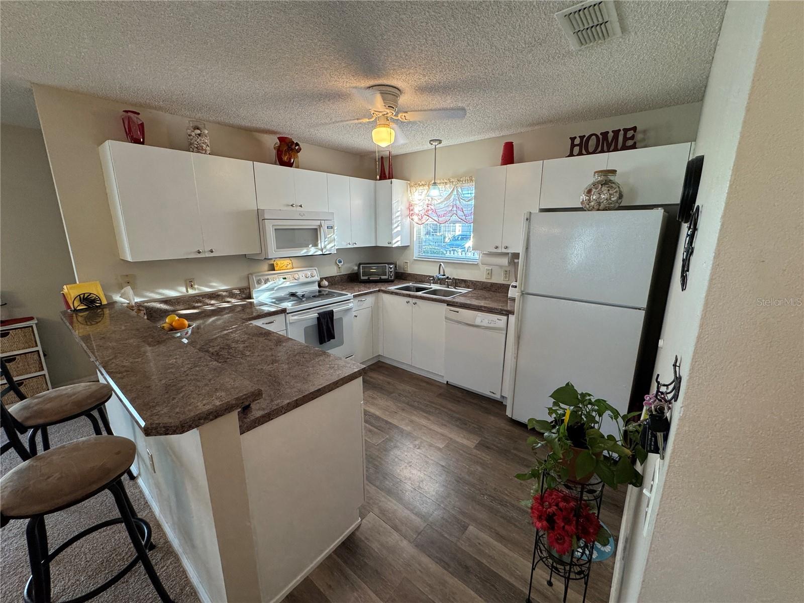 482 HILDALGO DR, THE VILLAGES, FL, 32159