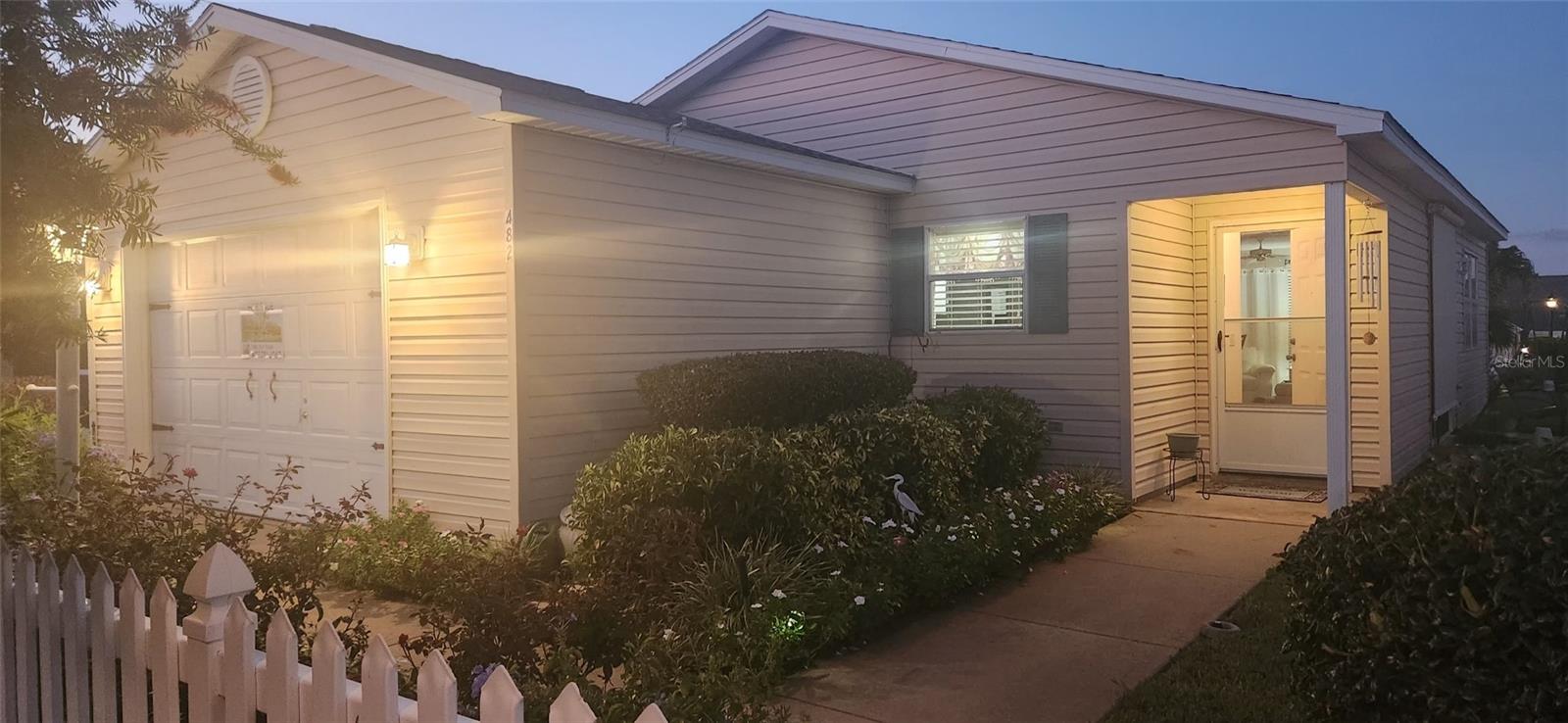 482 HILDALGO DR, THE VILLAGES, FL, 32159