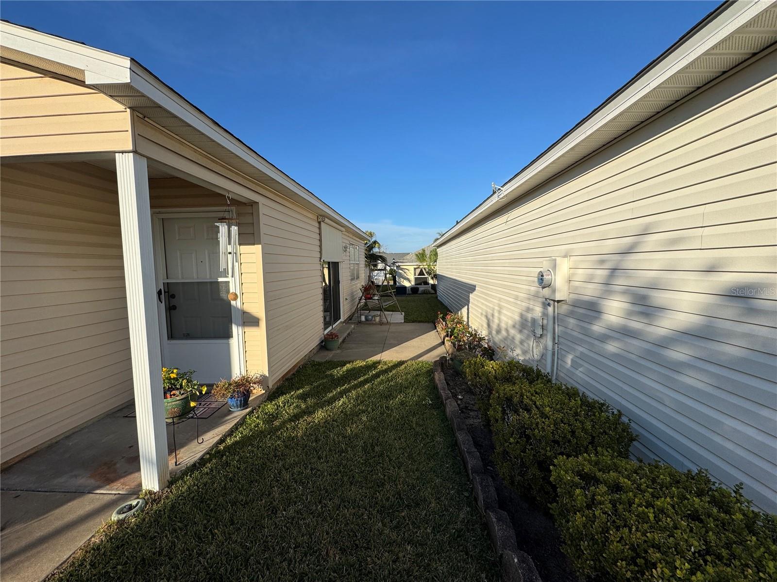 482 HILDALGO DR, THE VILLAGES, FL, 32159