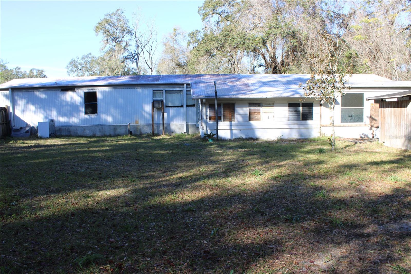 31735 S LAKE DR, EUSTIS, FL, 32736