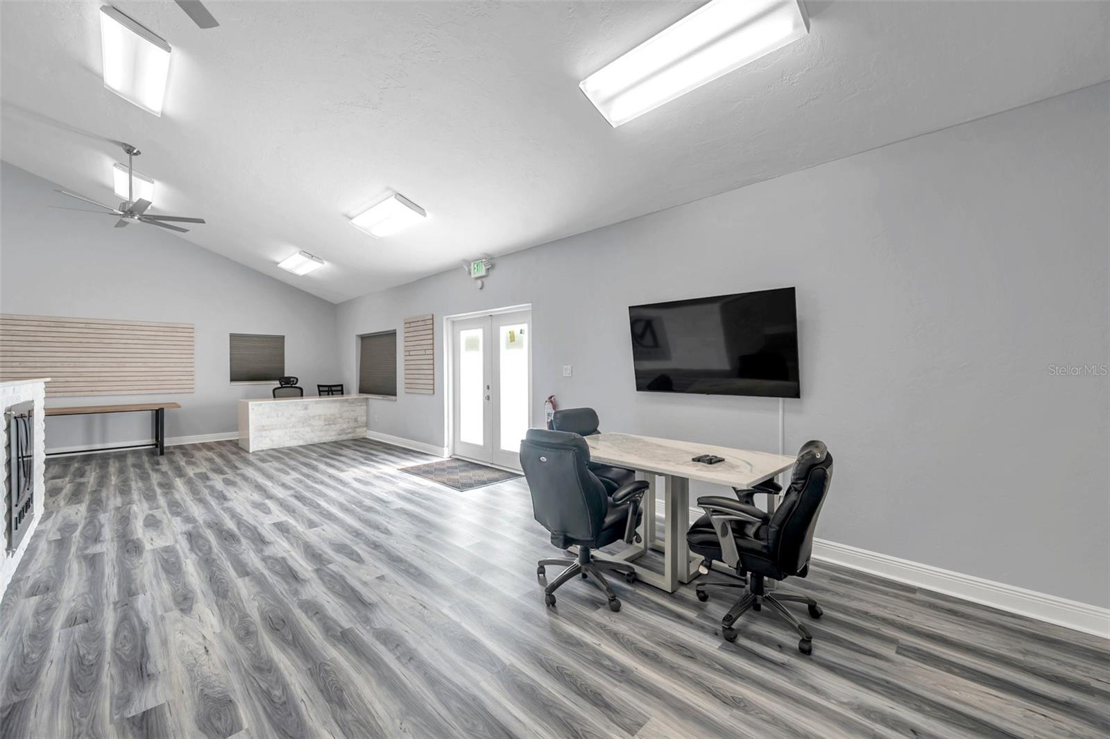 7949 ULMERTON RD, LARGO, FL, 33771
