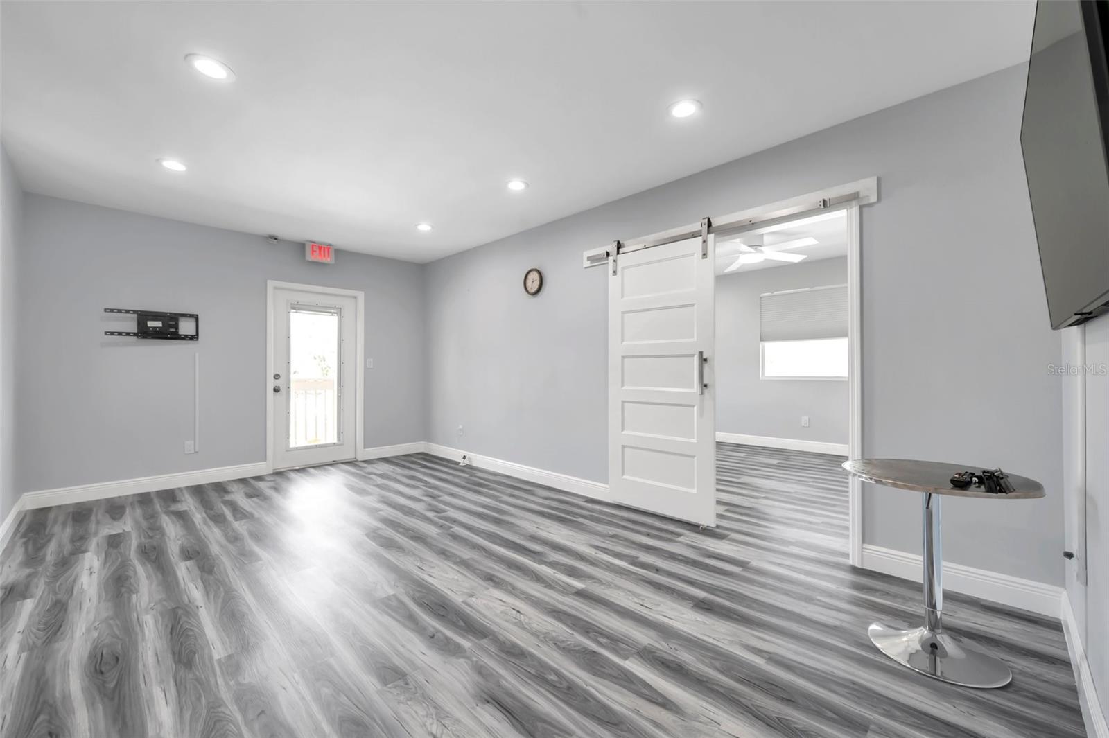 7949 ULMERTON RD, LARGO, FL, 33771