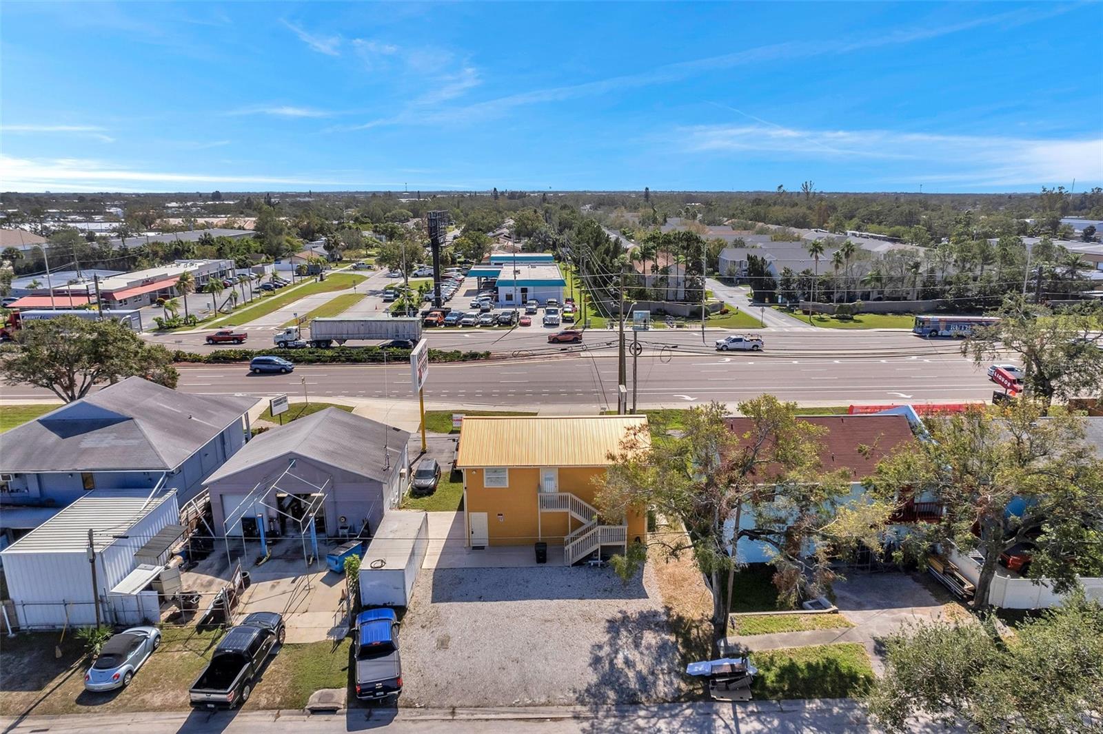 7949 ULMERTON RD, LARGO, FL, 33771