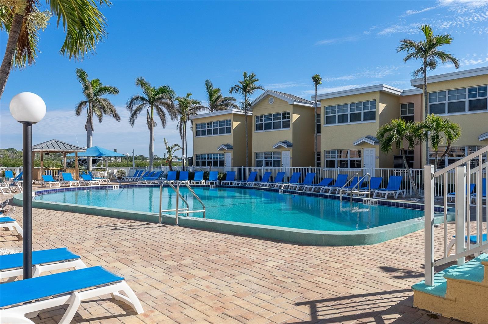 19417 GULF BLVD #F201, INDIAN ROCKS BEACH, FL, 33785