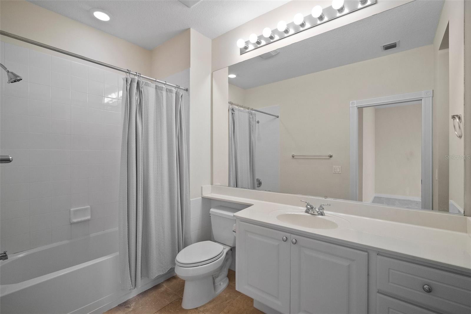 1736 BURGOS DR, SARASOTA, FL, 34238