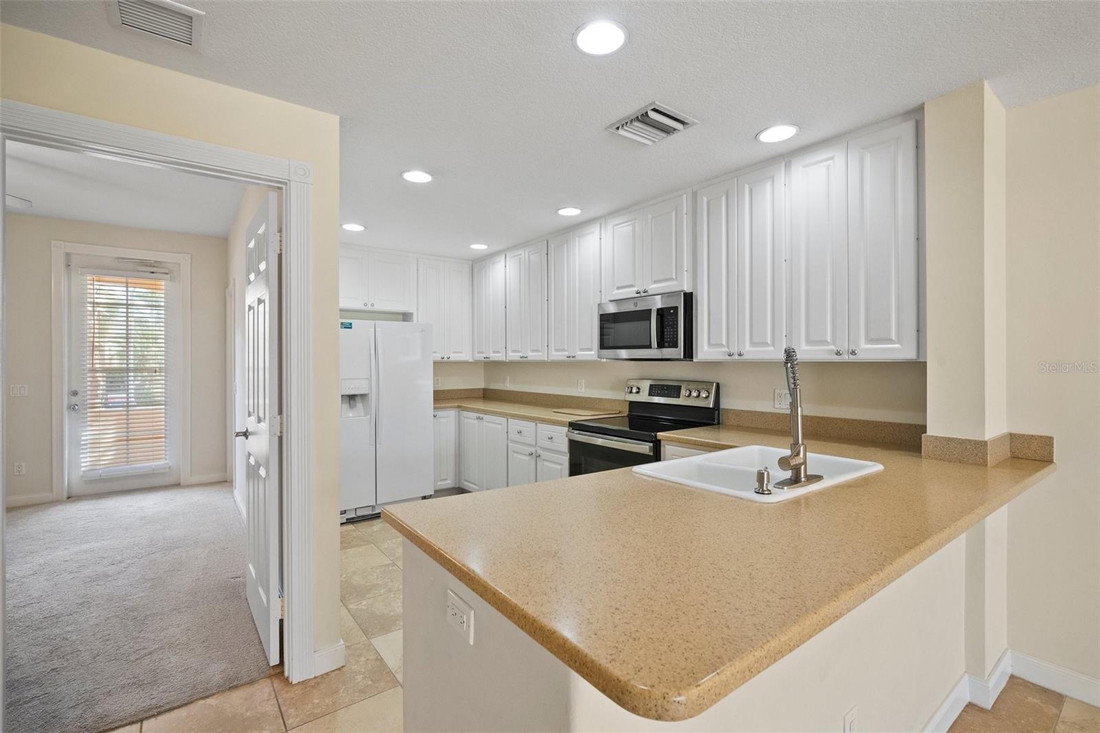 1736 BURGOS DR, SARASOTA, FL, 34238