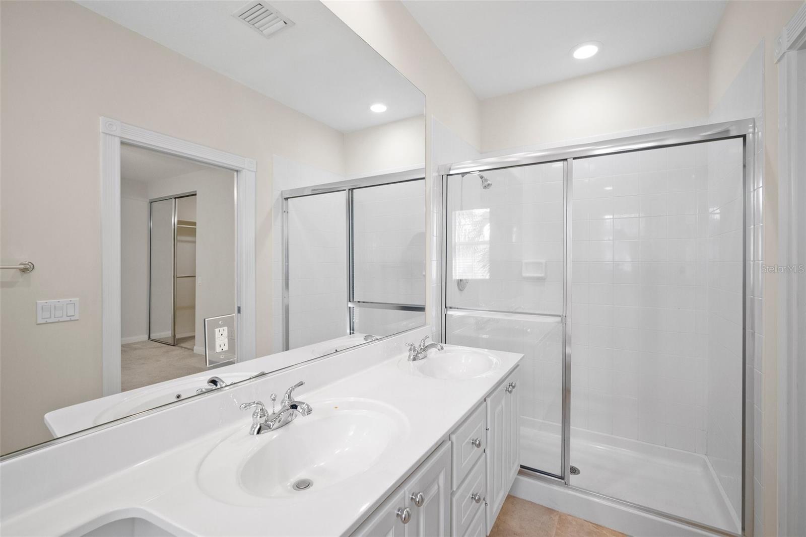 1736 BURGOS DR, SARASOTA, FL, 34238