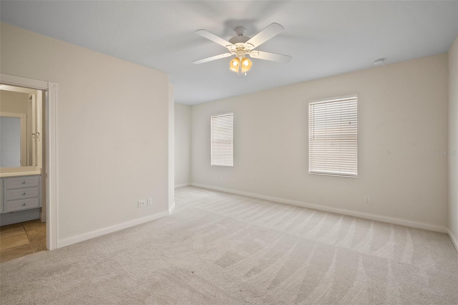 1736 BURGOS DR, SARASOTA, FL, 34238