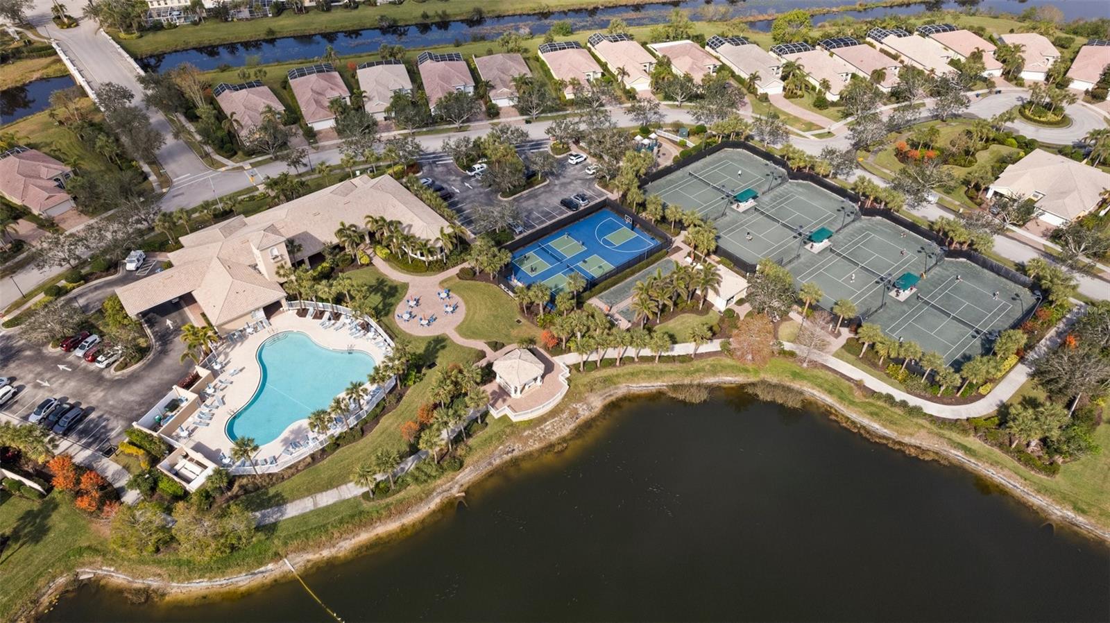 1736 BURGOS DR, SARASOTA, FL, 34238