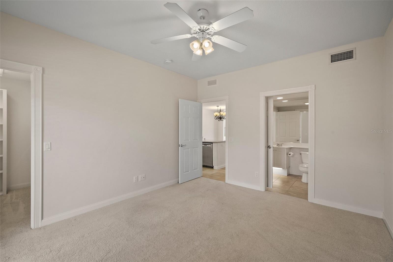 1736 BURGOS DR, SARASOTA, FL, 34238