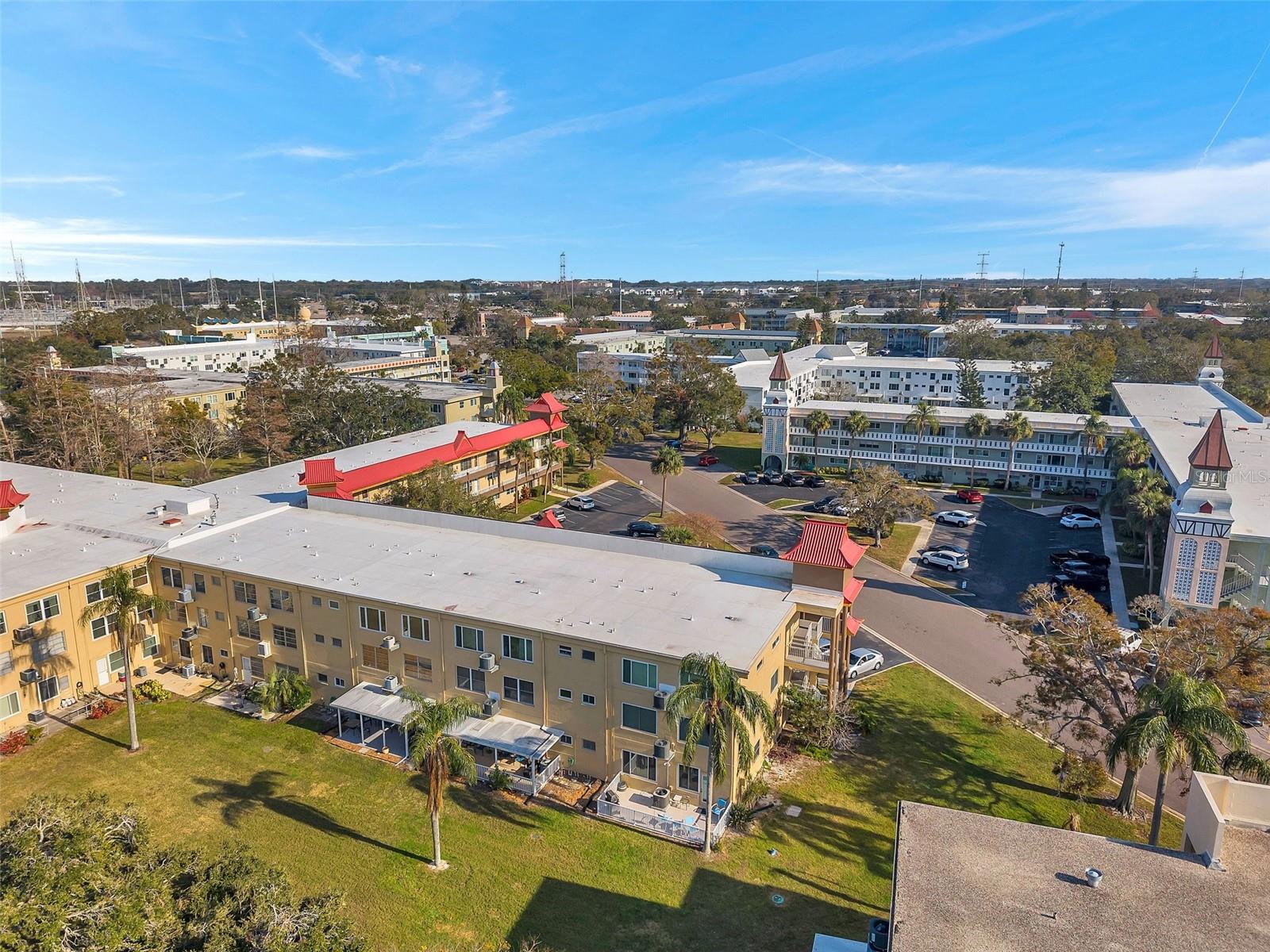 2402 ECUADORIAN WAY #28, CLEARWATER, FL, 33763