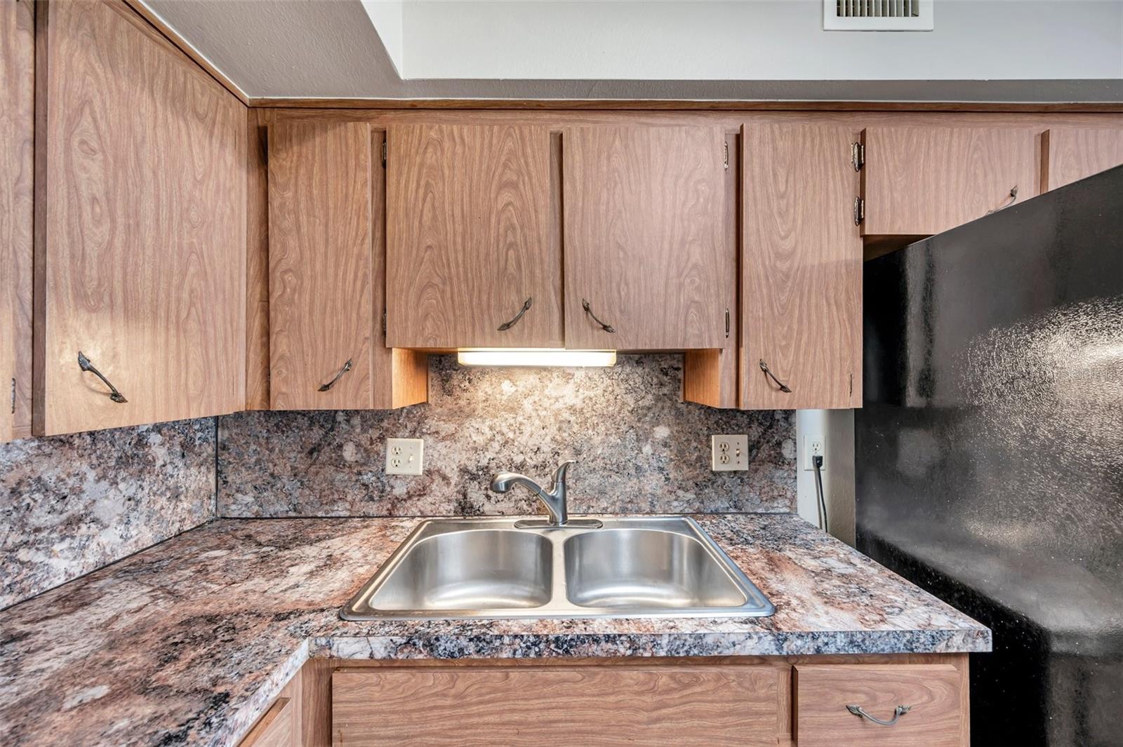 2402 ECUADORIAN WAY #28, CLEARWATER, FL, 33763