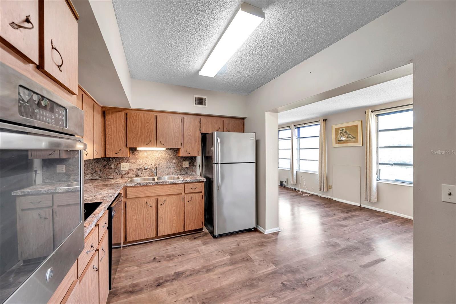 2402 ECUADORIAN WAY #28, CLEARWATER, FL, 33763