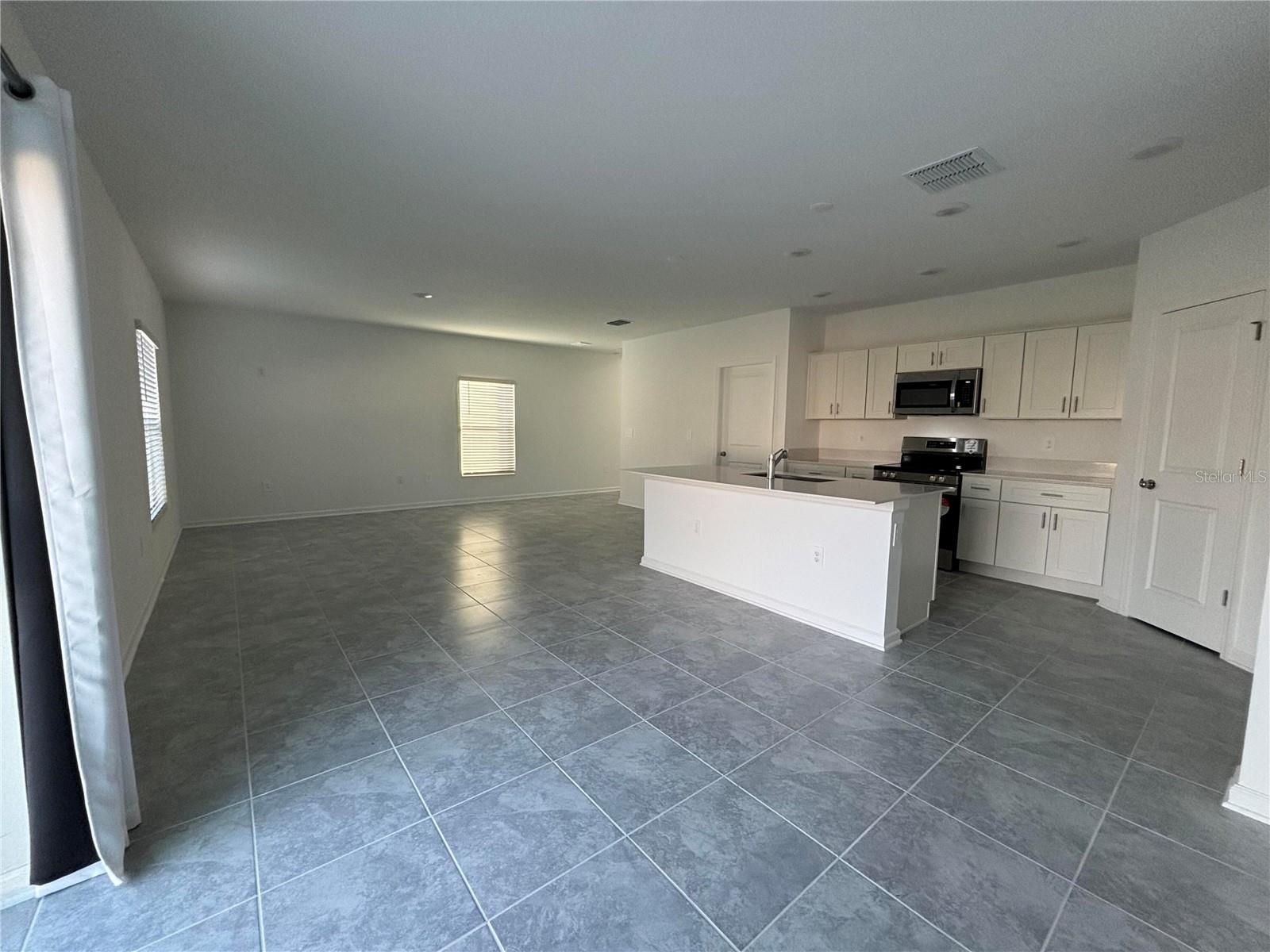 1338 DEEPWATER CIR, EAGLE LAKE, FL, 33839