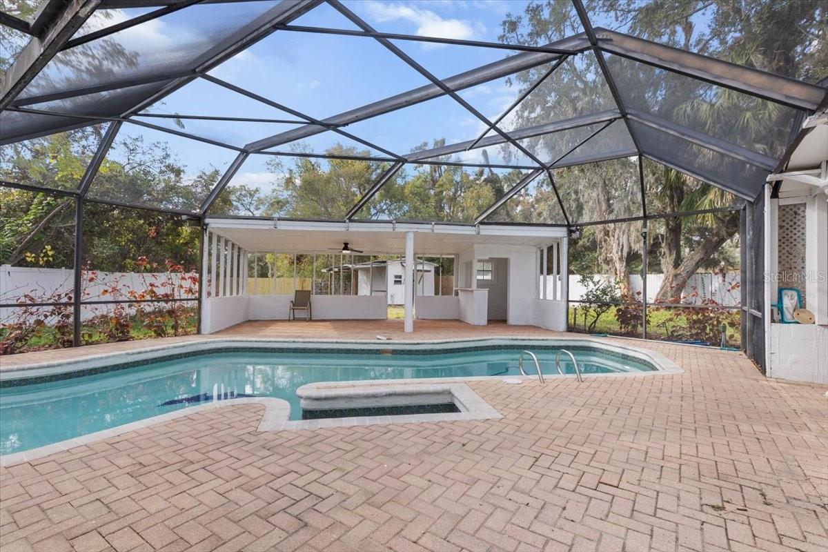 3811 RIVER GROVE CT, TAMPA, FL, 33610