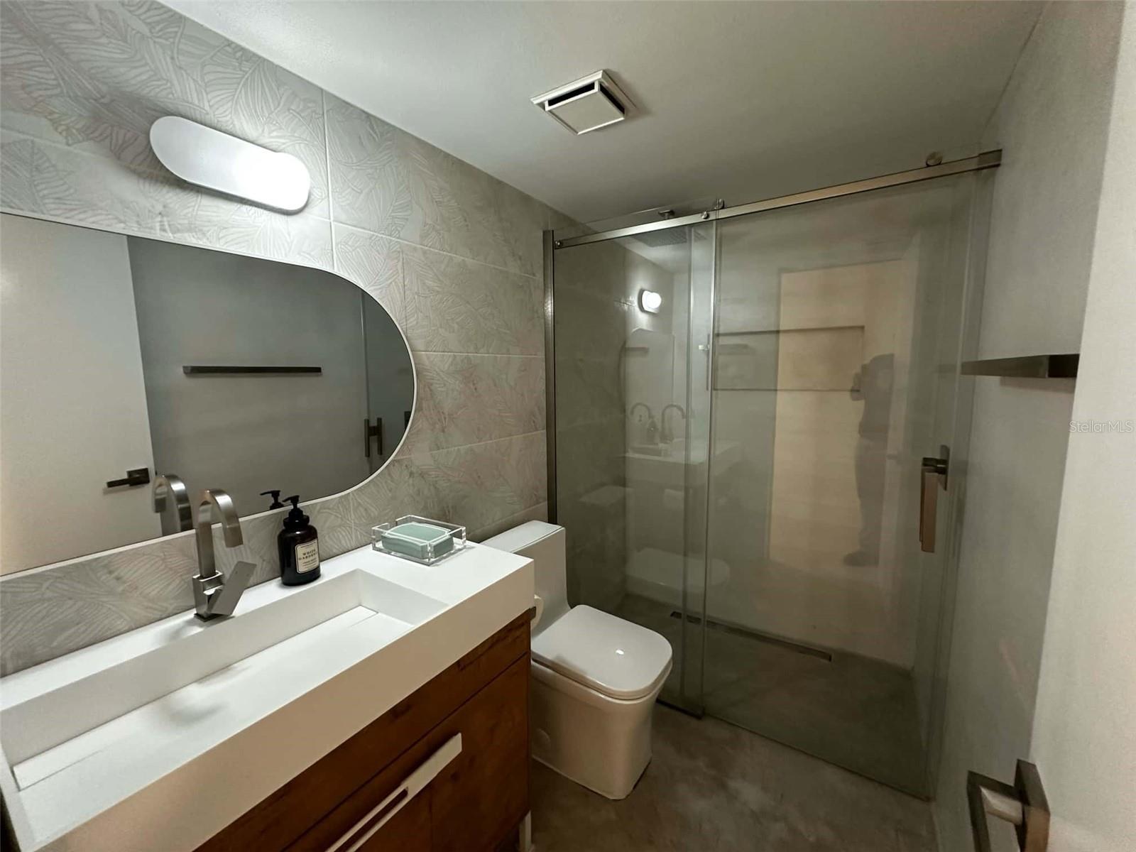 7400 SUNSHINE SKYWAY LN S #103, ST PETERSBURG, FL, 33711