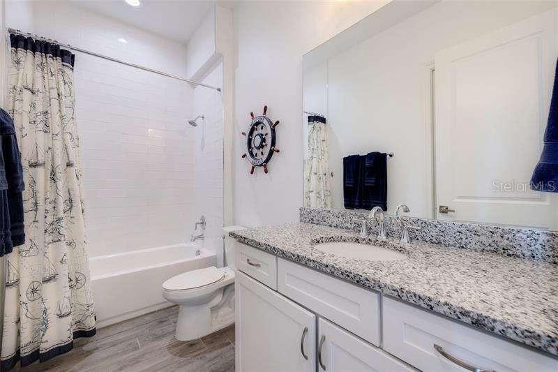 11721 1ST ST E, TREASURE ISLAND, FL, 33706