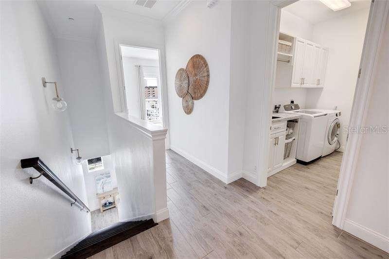 11721 1ST ST E, TREASURE ISLAND, FL, 33706