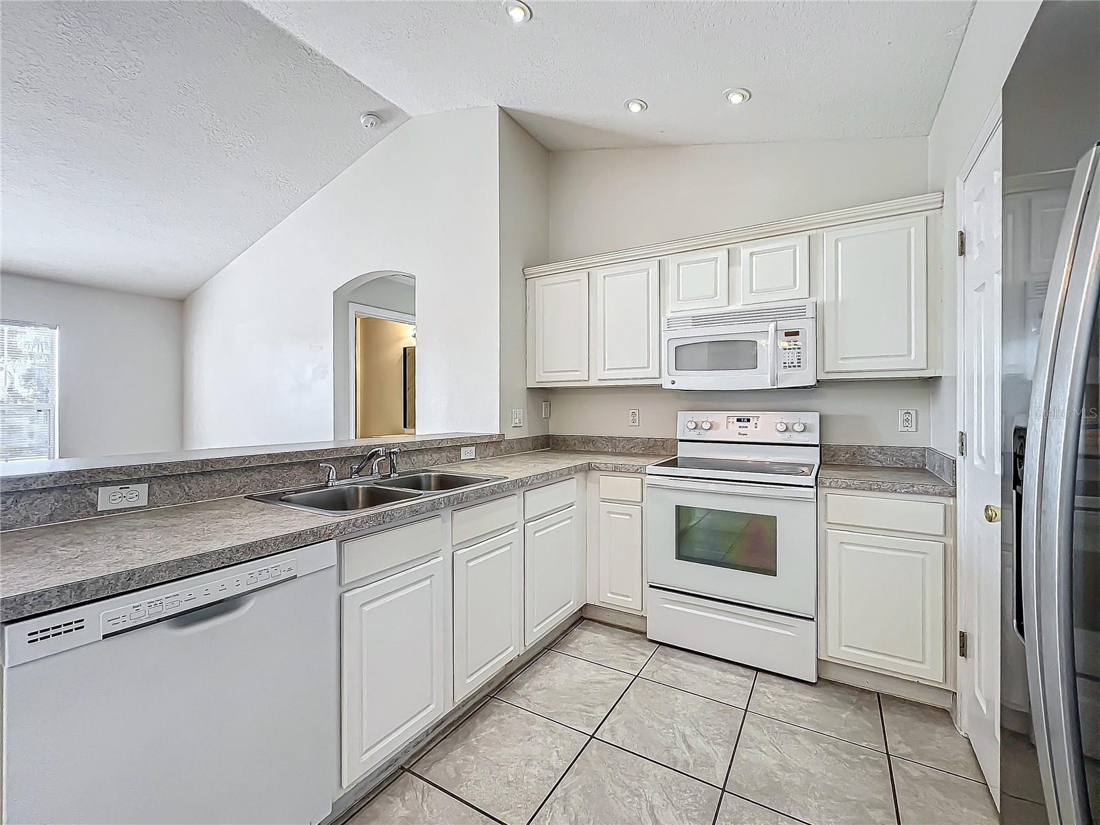 733 CHERRY LAUREL ST, MINNEOLA, FL, 34715
