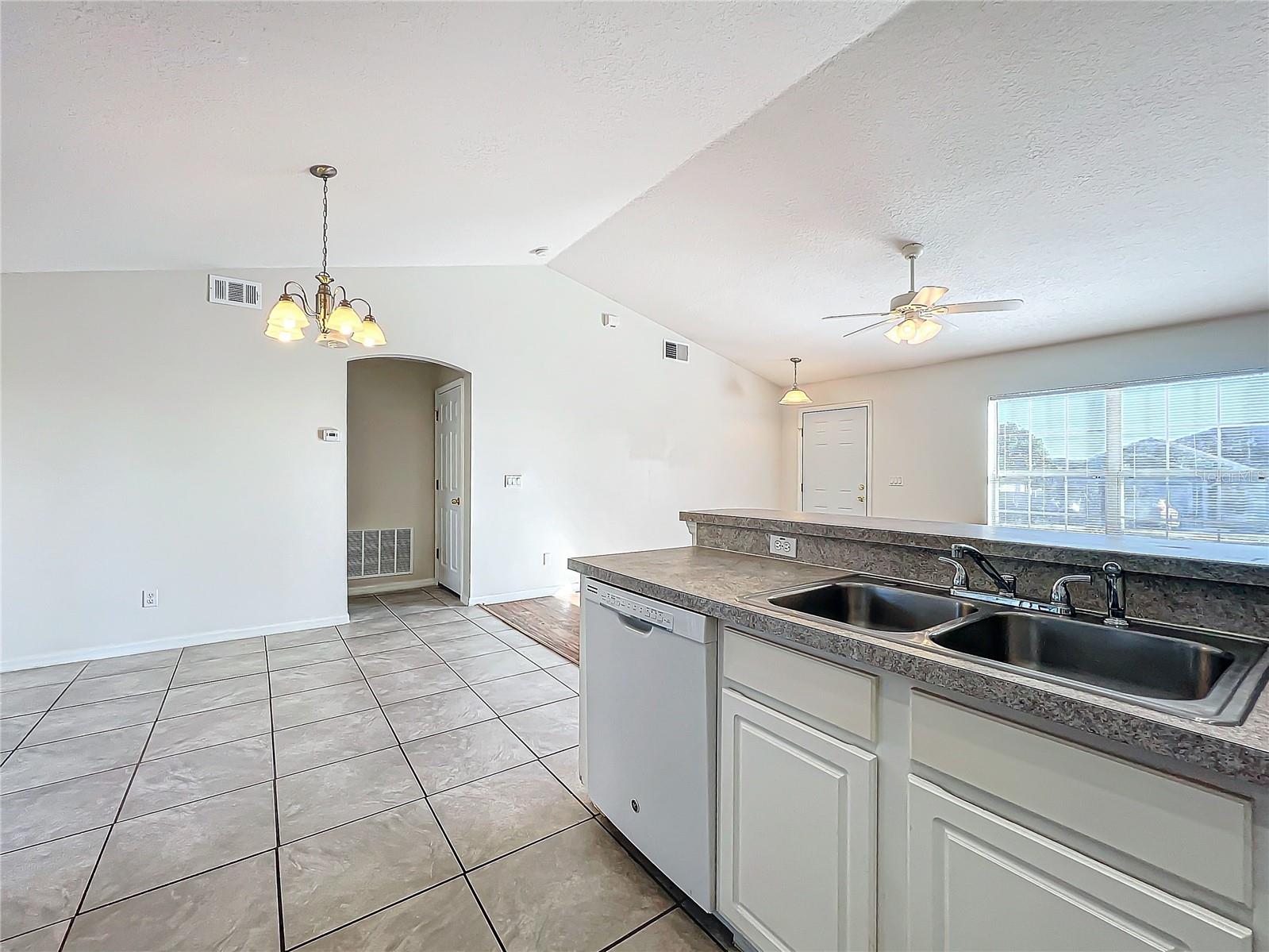 733 CHERRY LAUREL ST, MINNEOLA, FL, 34715