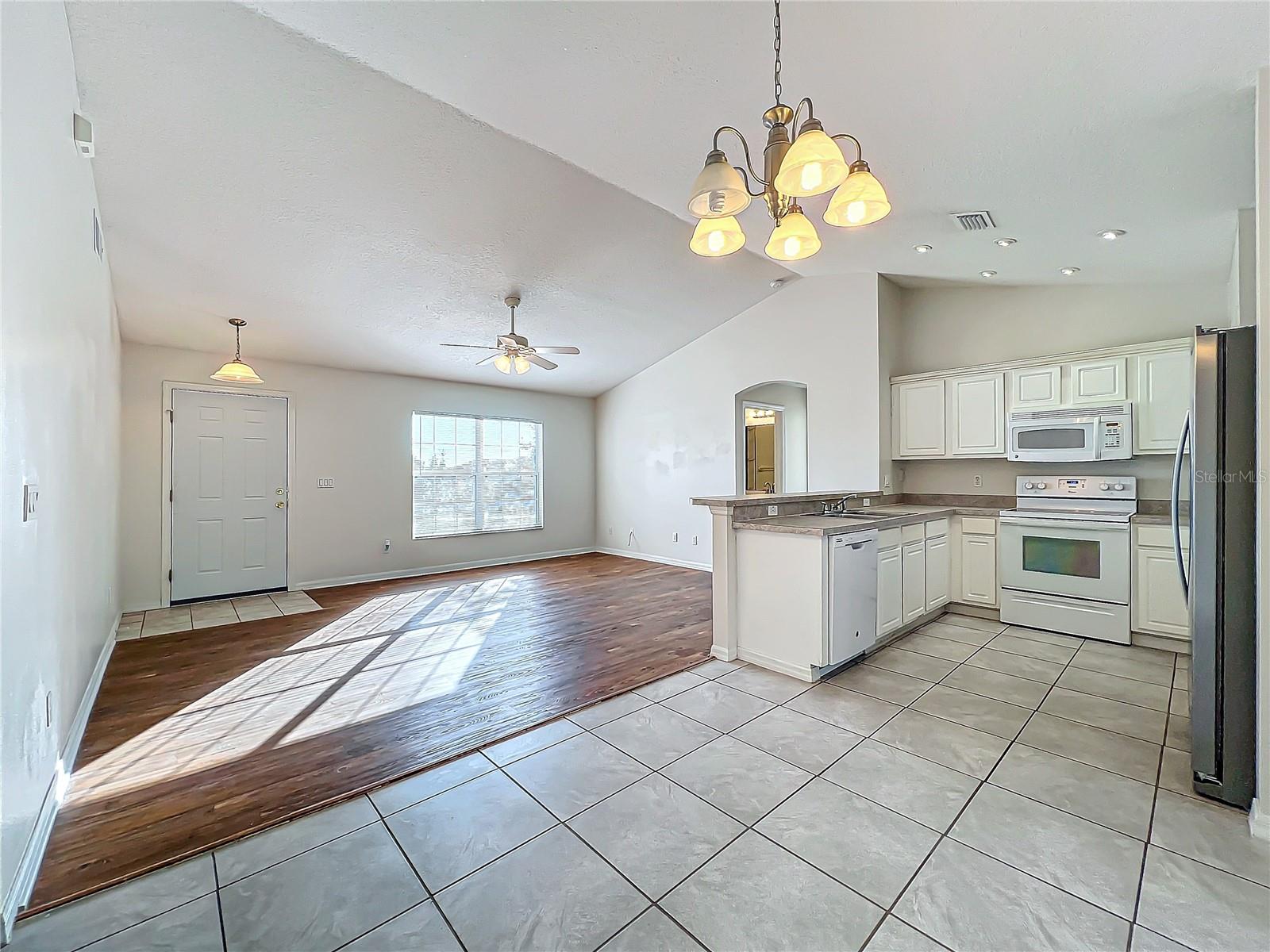 733 CHERRY LAUREL ST, MINNEOLA, FL, 34715