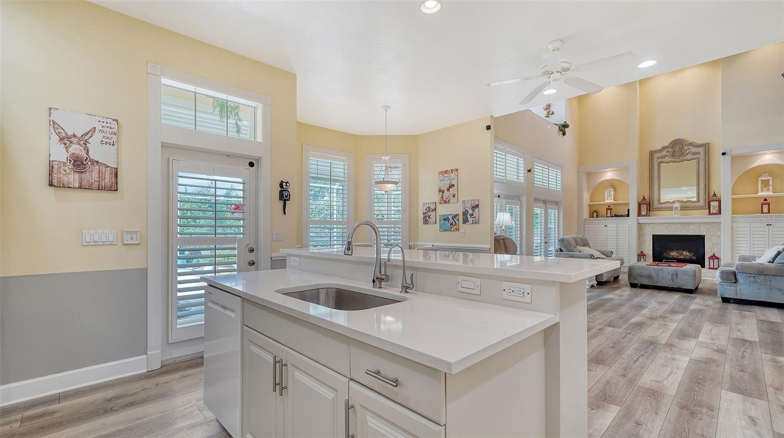 4946 HUBNER CIR CIR, SARASOTA, FLORIDA AREA, FL, 34241