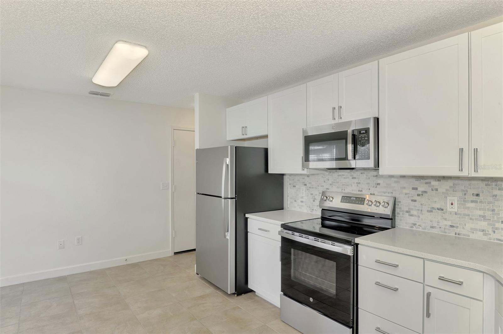 6942 42ND CT E, SARASOTA, FL, 34243