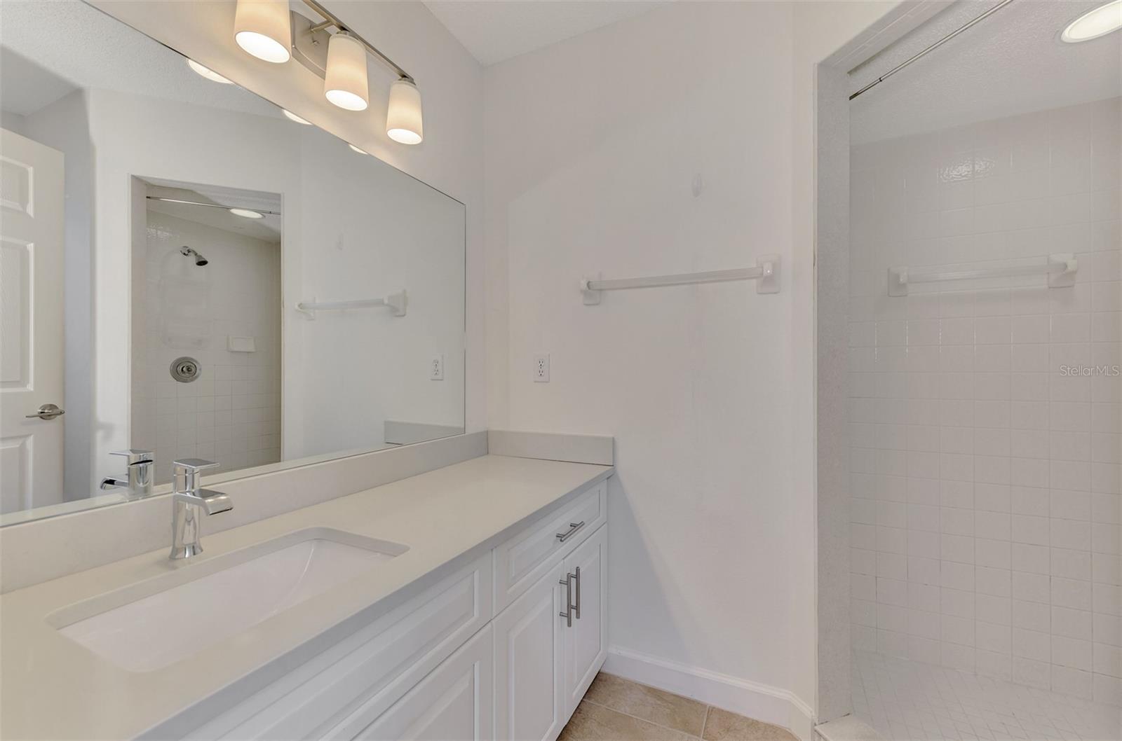 6942 42ND CT E, SARASOTA, FL, 34243