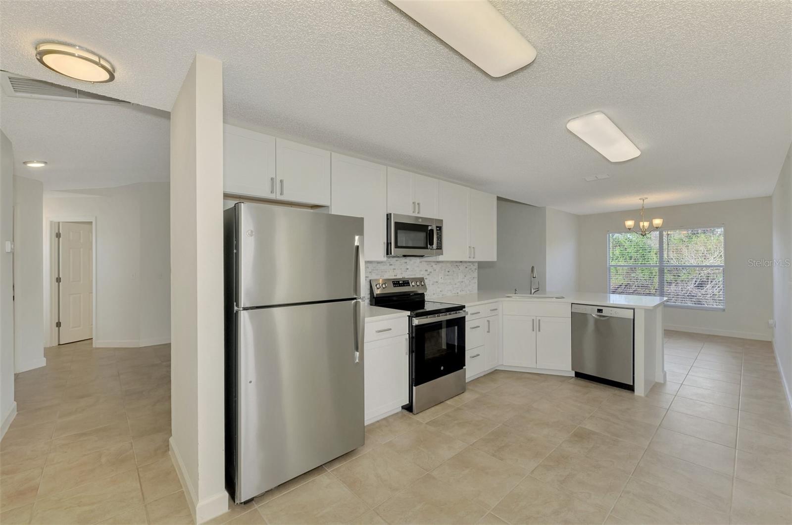 6942 42ND CT E, SARASOTA, FL, 34243