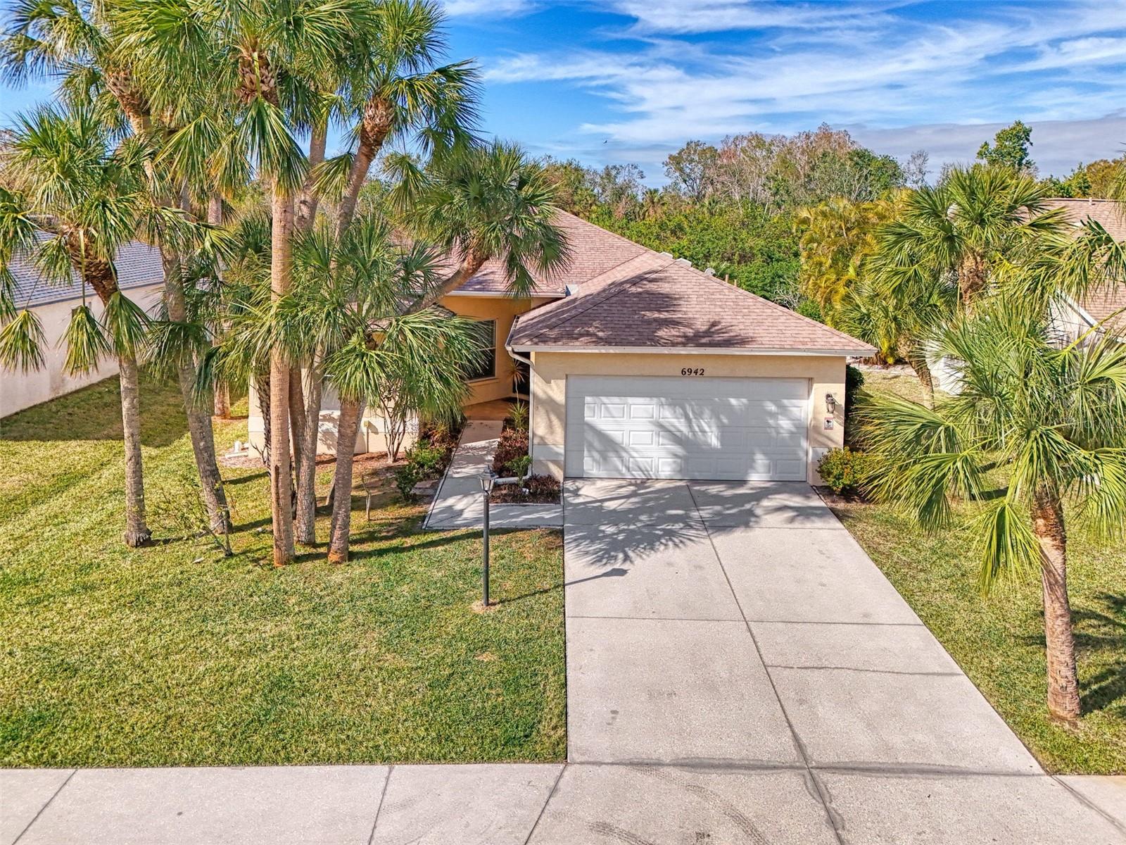 6942 42ND CT E, SARASOTA, FL, 34243
