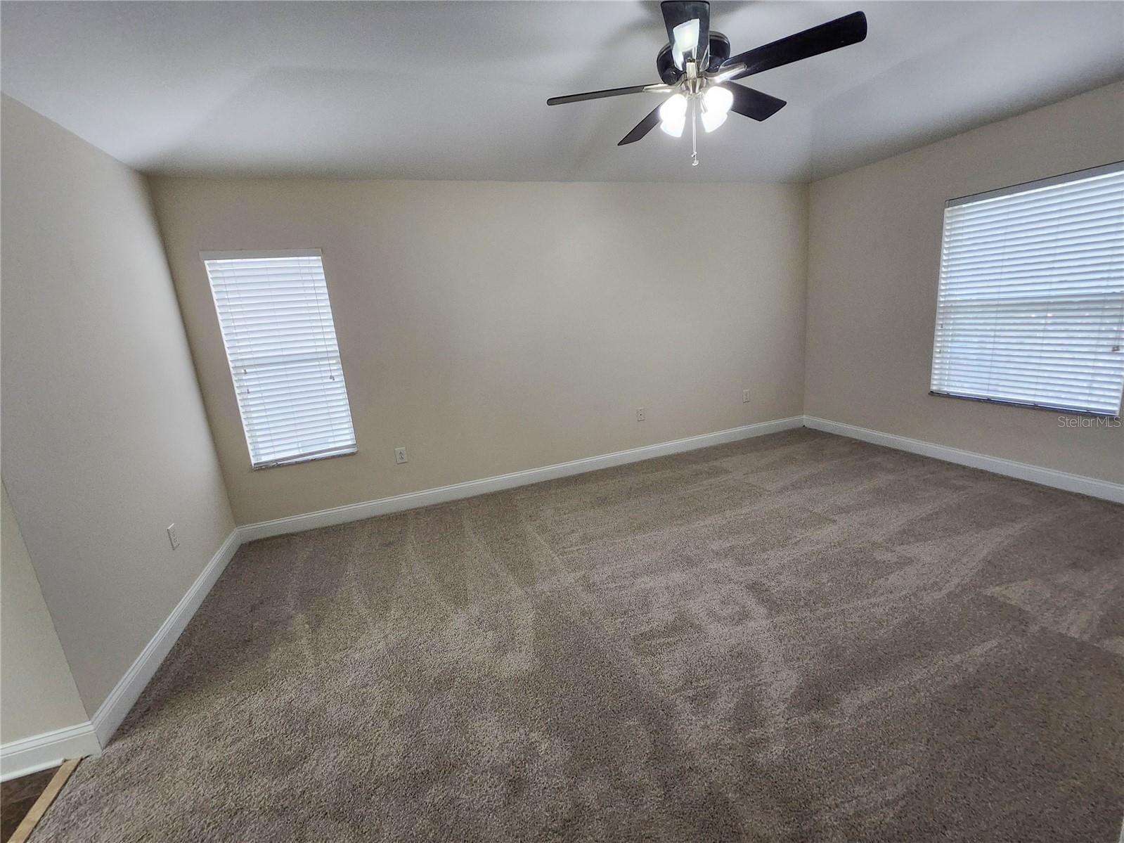 18501 CYPRESS BAY PKWY, LAND O LAKES, FL, 34638