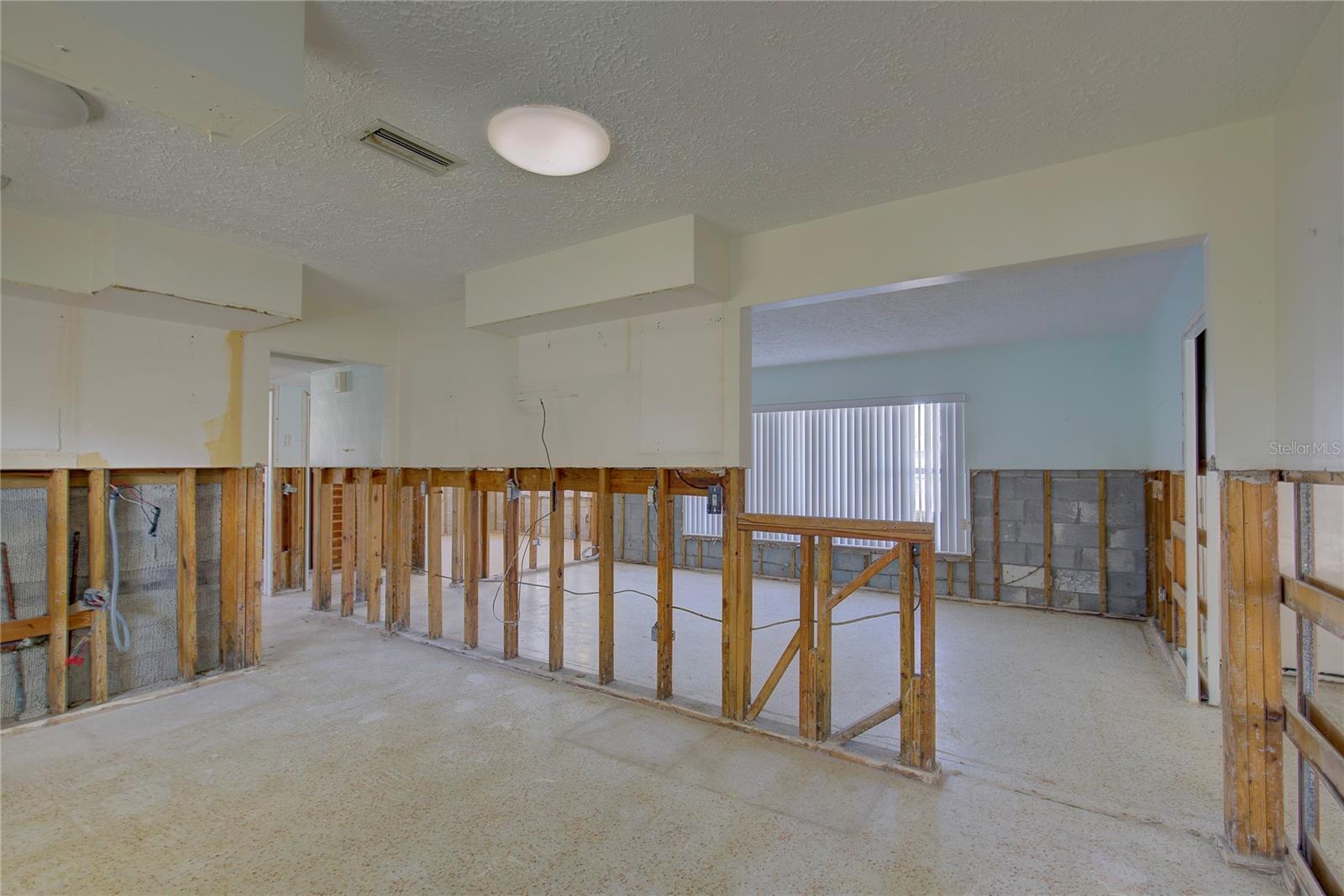 108 19TH ST, BELLEAIR BEACH, FL, 33786